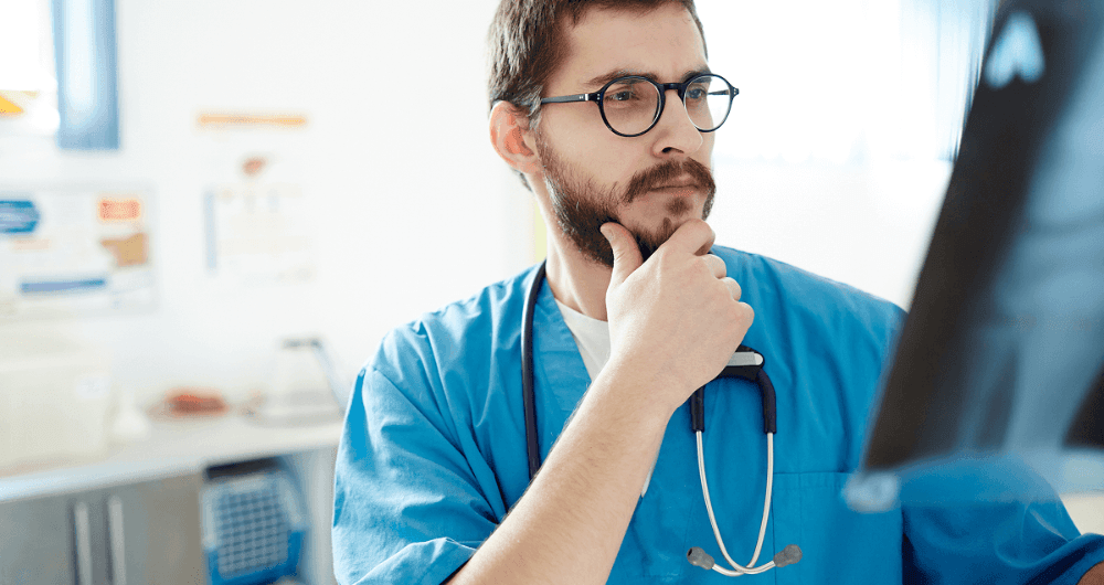 Découvrez le métier de radiologue